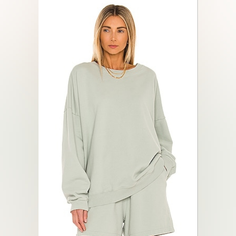 SIXTHREESEVEN The Oversized Crewneck in Sage